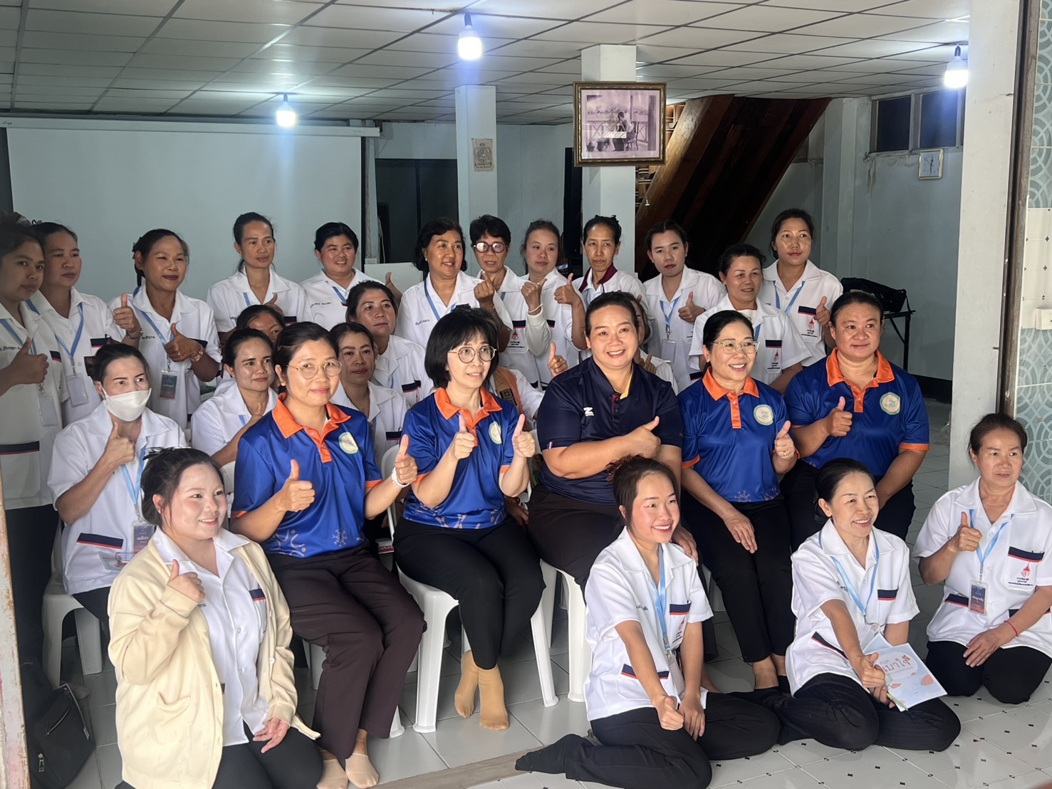 หลักสูตรประกาศนียบัตรผู้ดูแลผู้สูงอายุ 420 ชั่วโมง ภายใต้บันทึกความร่วมมือระหว่าง โรงพยาบาลมะเร็งลำปาง กับวิทยาลัยวิทยาศาสตร์การแพทย์เจ้าฟ้าจุฬาภรณ์ ร...