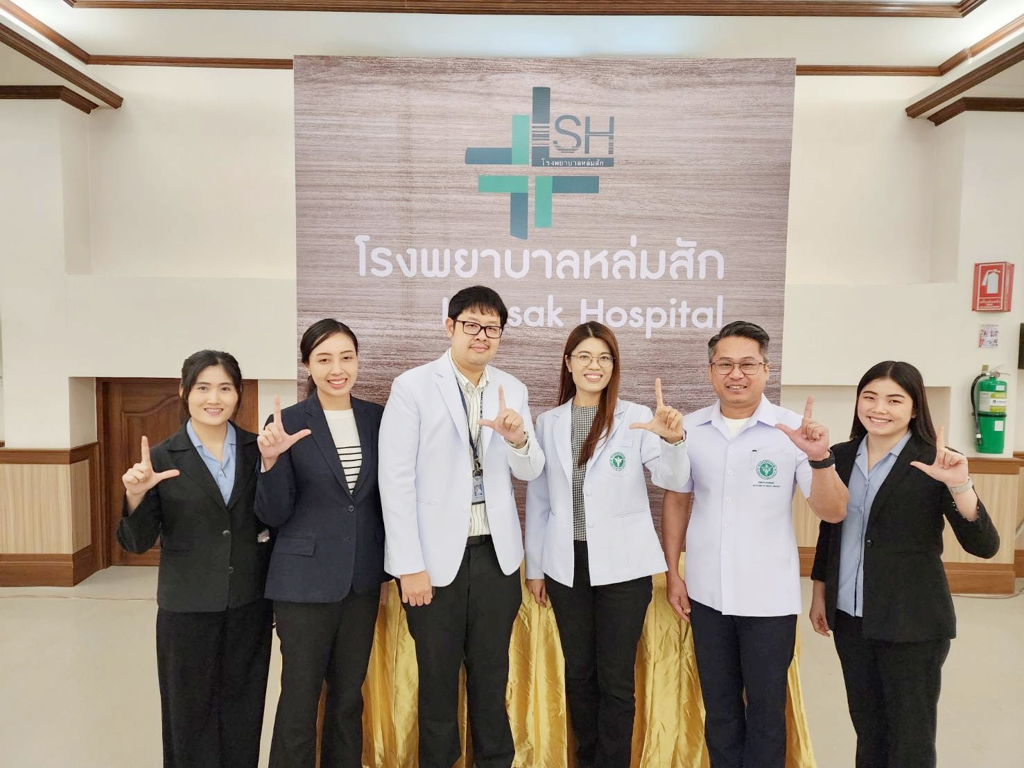 ผู้อำนวยการสำนักการแพทย์เขตสุขภาพที่ 2 พร้อมด้วยคณะเจ้าที่สำนักการแพทย์เขตสุขภาพที่ 2 จากสถาบันประสาทวิทยา และโรงพยาบาลมะเร็งลำปาง ร่วมการตรวจราชการกร...