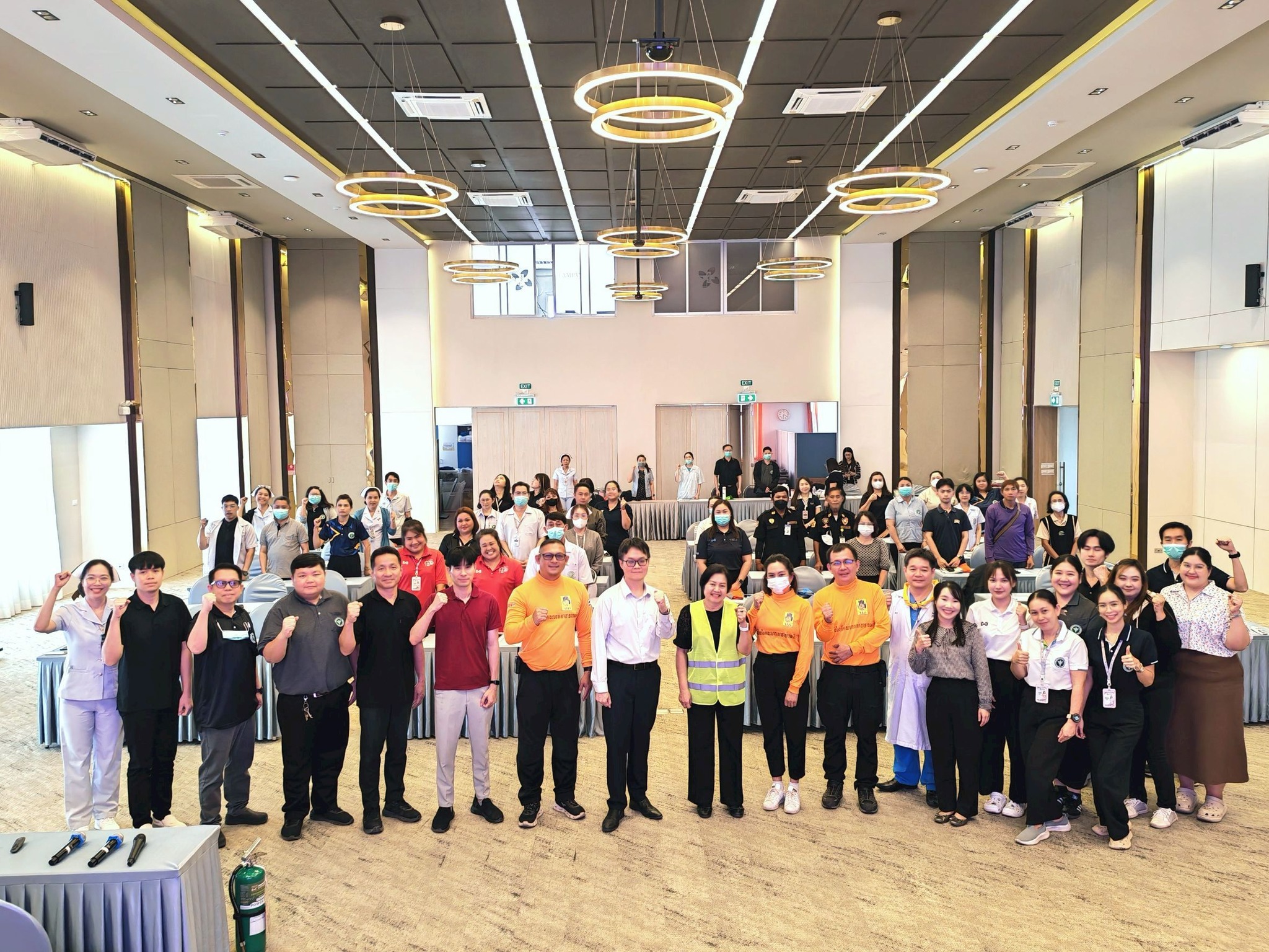 การใช้เครื่องมือและอุปกรณ์ในการระงับอัคคภัย