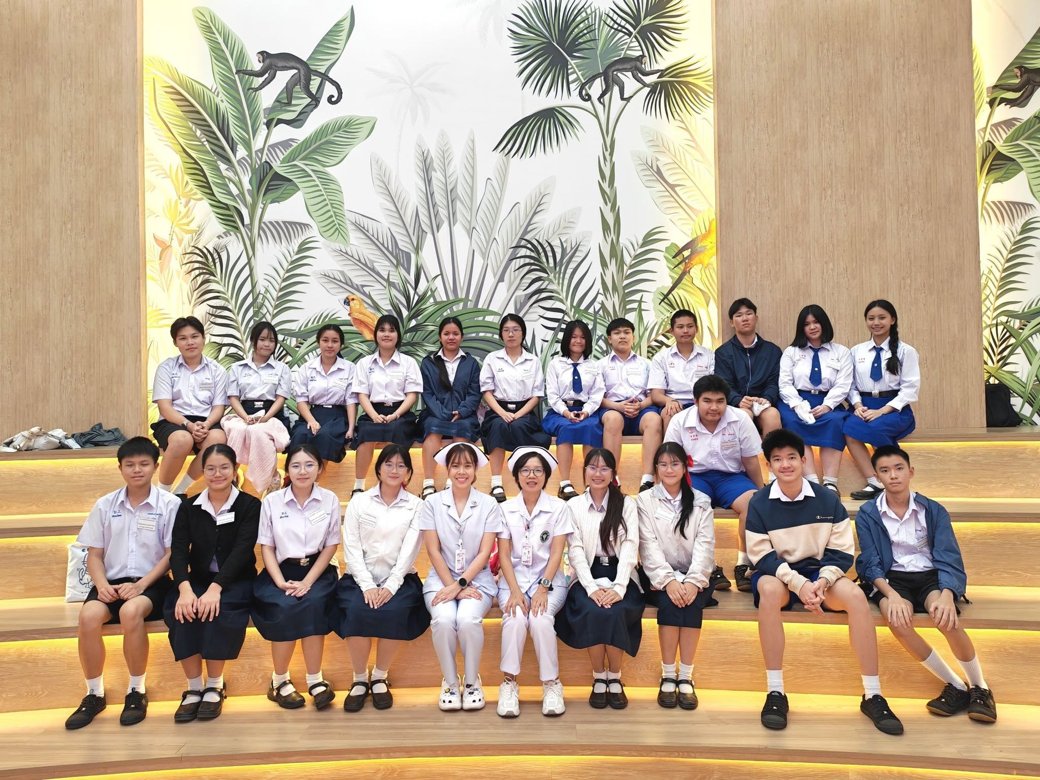 กิจกรรมโครงการนักเรียนจิตอาสาฝึกประสบการณ์ โรงพยาบาลมะเร็งลำปาง